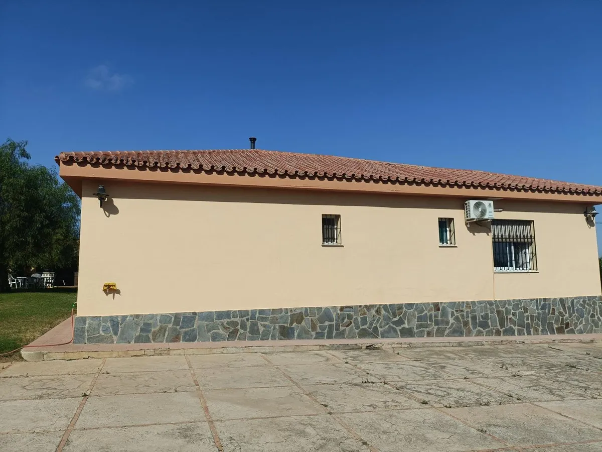 74a7c2a6-5a07-47cc-9147-75bb32919fe7