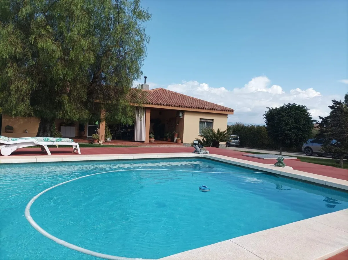 bdef8069-d9cd-4514-9a05-9887c8b68d3b