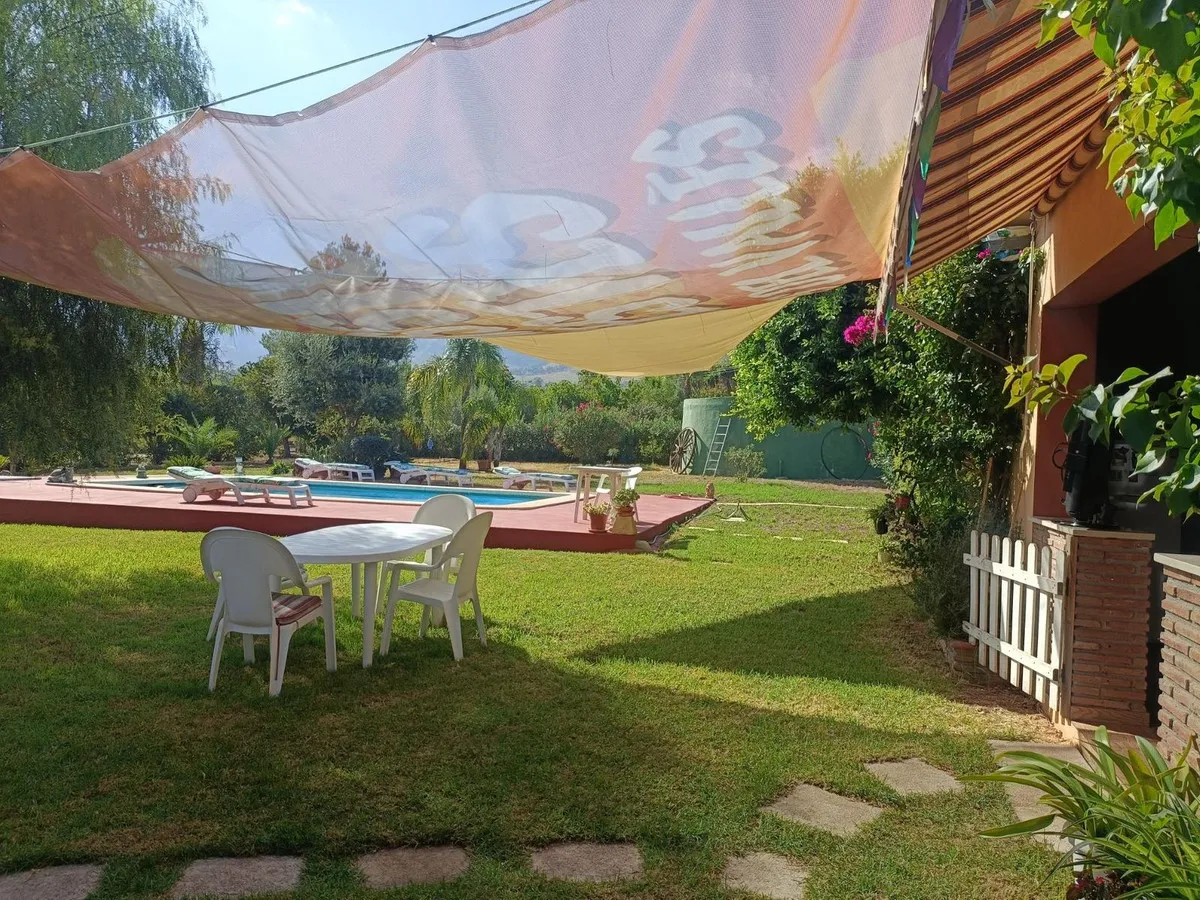 d42f08d7-3060-4839-999b-280598a2f824