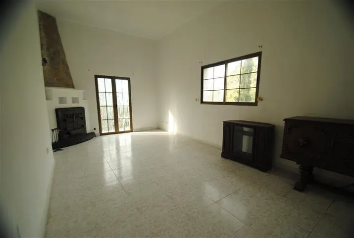 8e528752-fbf2-4a6f-afae-5ae7b93d7b7c