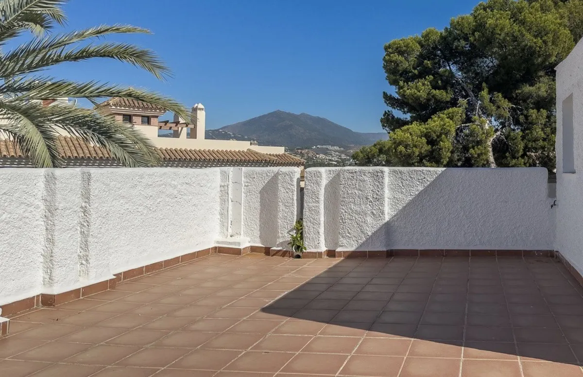 f6a9af31-ecd6-4eb6-a80c-b3a6198b9b6e