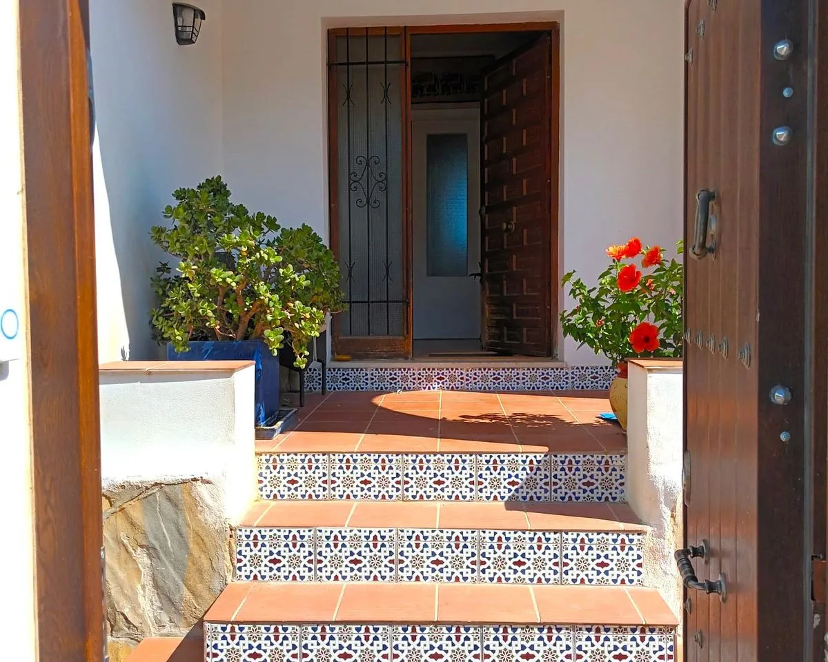 2a357a27-bd77-4e5b-9086-a7a1365a9333