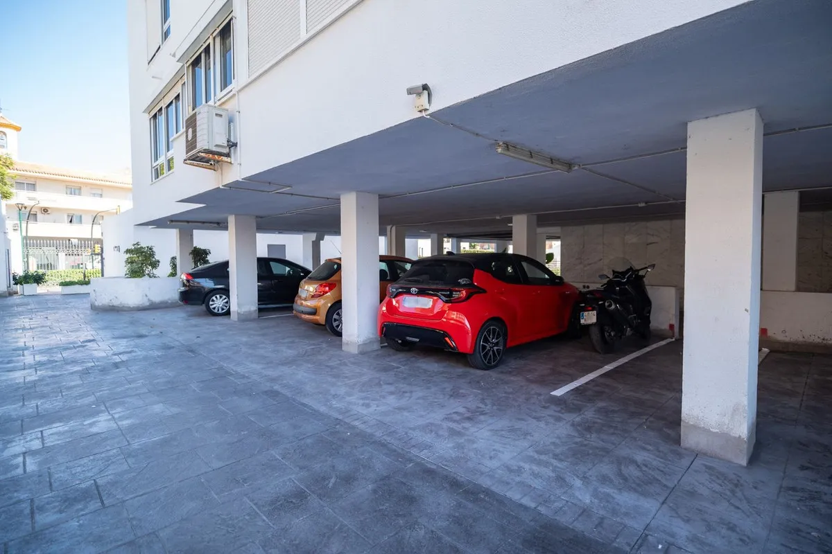 22a976d0-49da-4e83-b526-ba8bea001d69