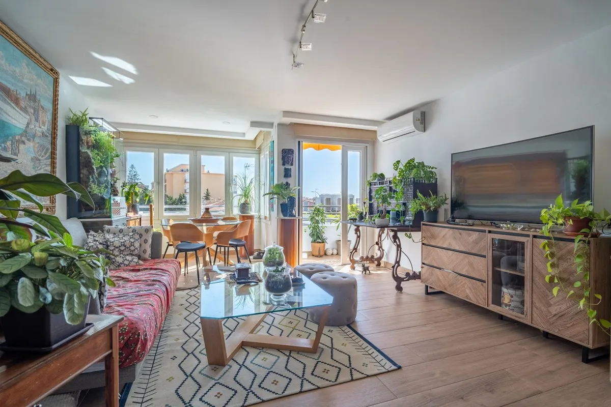 9798c671-a604-447c-9e86-f0436e21812e