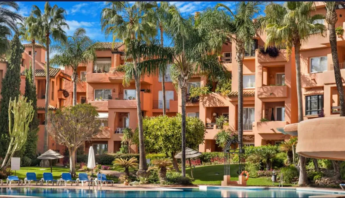 11caf0db-007b-4bc3-881c-7d7b78a0d0ff