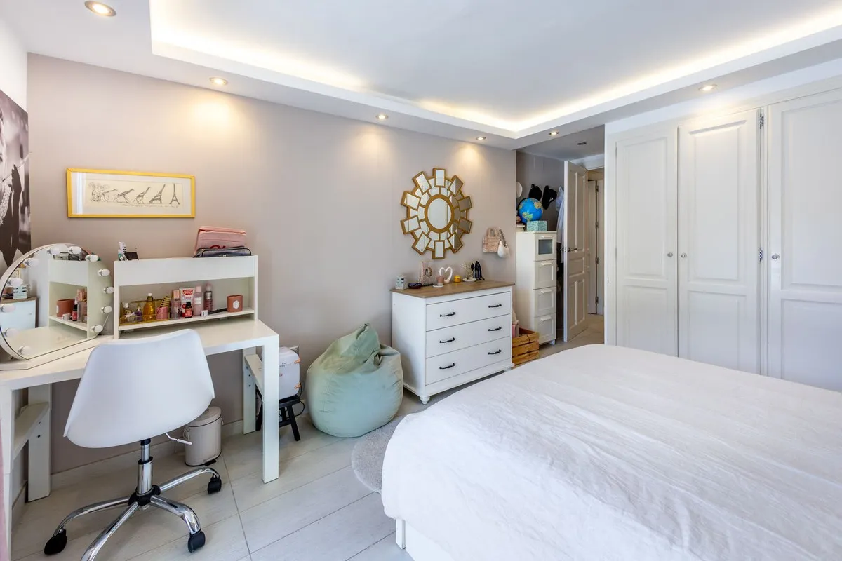 06cad2d1-1896-4699-be1b-360c3003ffda