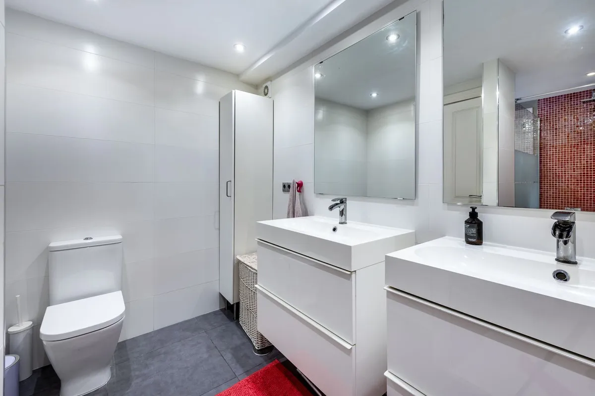 5dd5d2ab-8009-4595-a4e0-05f484d67850