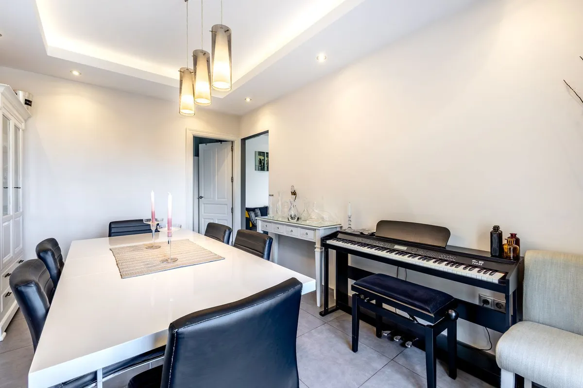 5f3e1d4f-f6bf-4968-8deb-7c3218e3526c