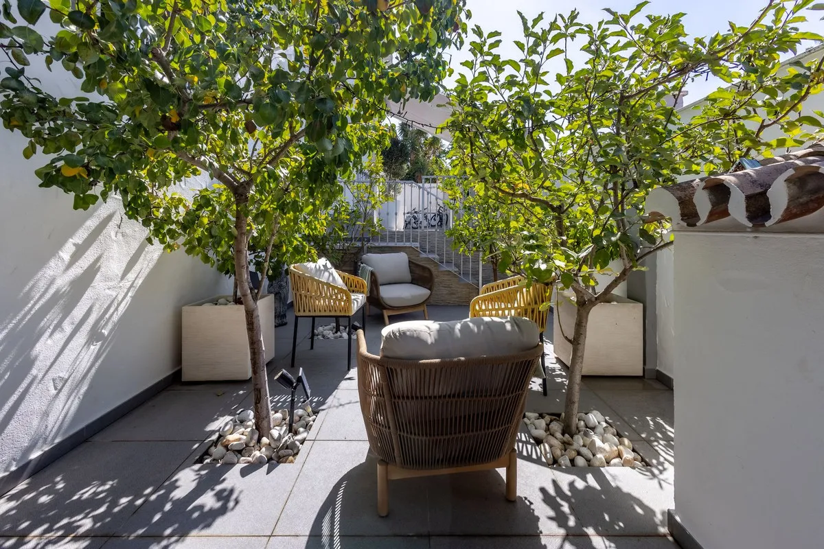 a6e74d3a-b7d2-4754-9884-35f97e3f13e9