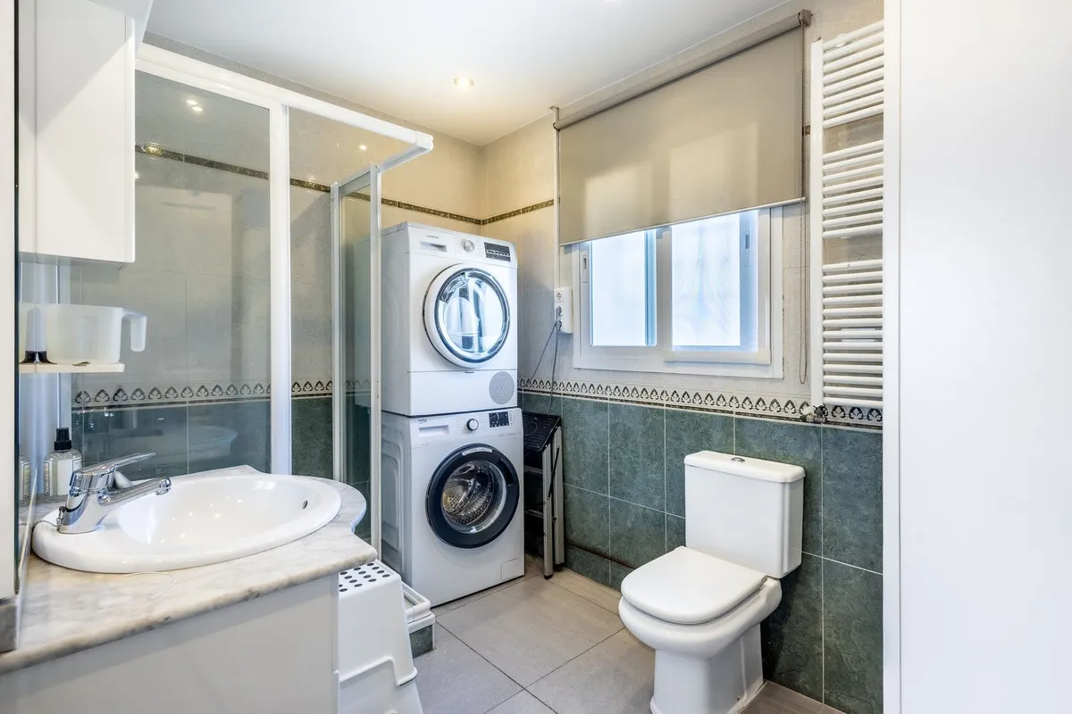 d026ceef-12dc-4426-84b8-ac4663396817