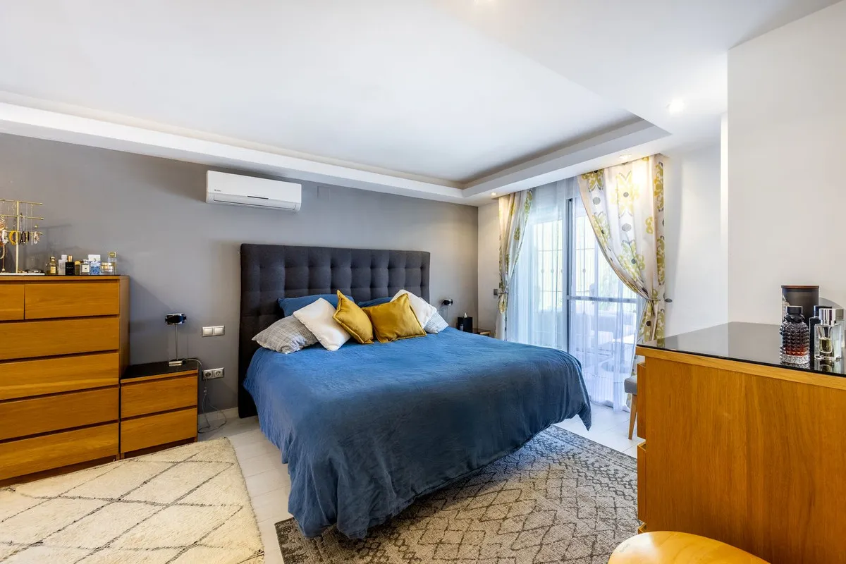 d402cda9-41ee-44cc-8f9a-60195c27382f