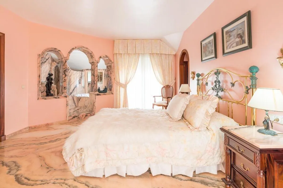 25b539dc-88dc-4986-a67d-62d84573ca86