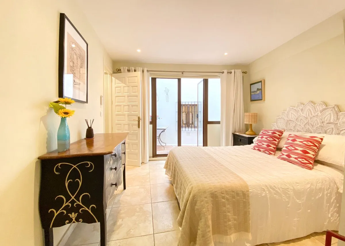 1f01ed4f-94f8-4787-8ad6-27a8c1ee31ad