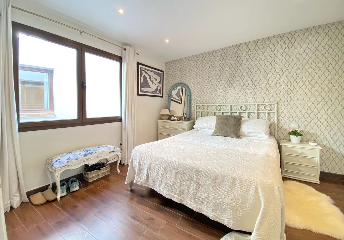 acb7113d-7e8d-4abe-8028-7075cc6e1192