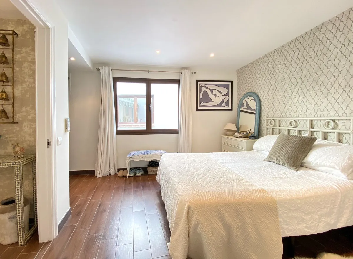 e52f914c-3dd1-4ca3-a391-85366776c457