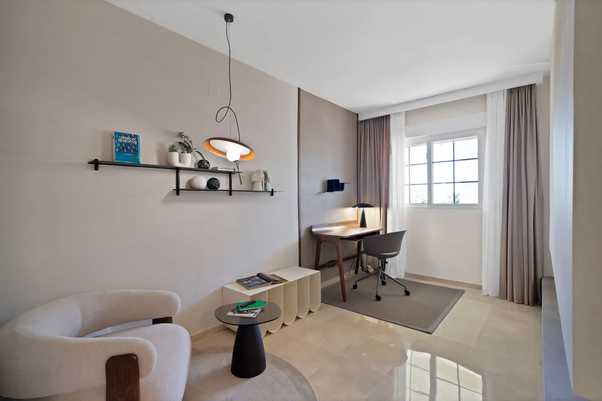 0c815b94-5e02-49d0-8501-0f0cbd891b08