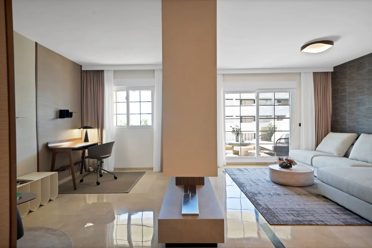 5d2b0501-95cb-481b-917d-d311f483fcb3