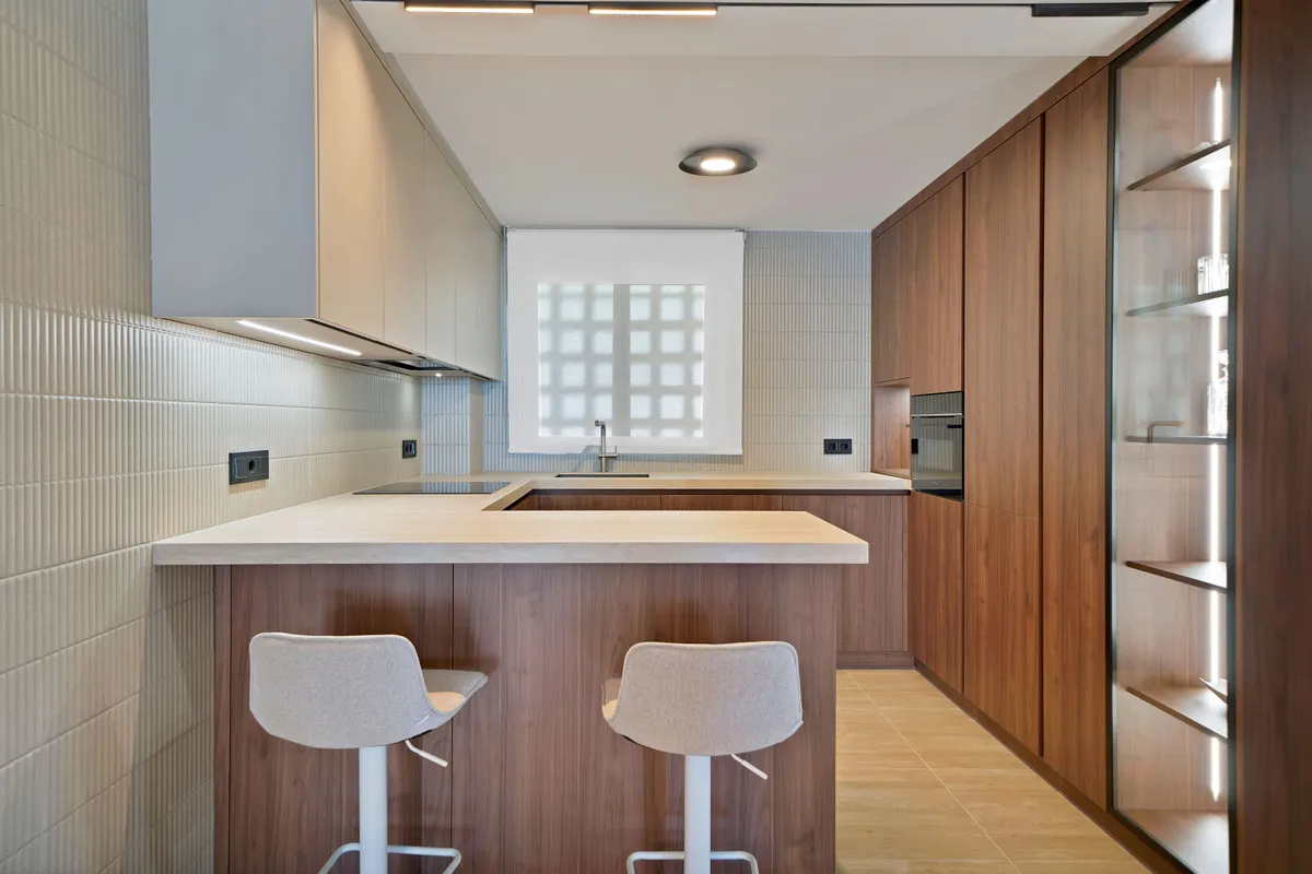 b064ff70-85fd-4d89-b457-3c7856ca7644