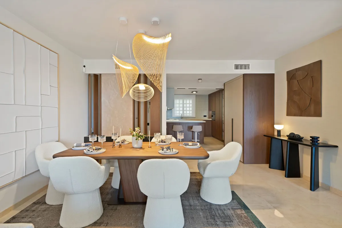 d00de972-6878-4e63-a8c1-725970b05c1f