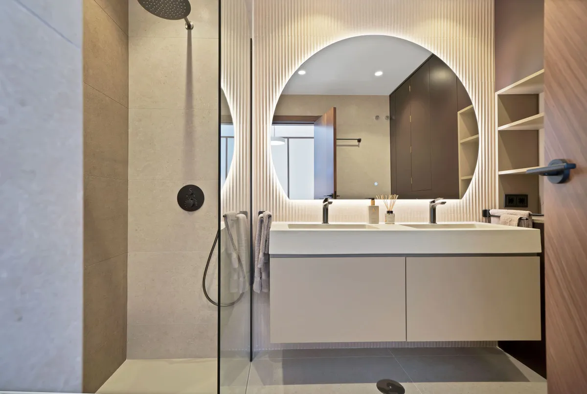 f320354e-290a-4c6b-b925-d0d05c8b15cb