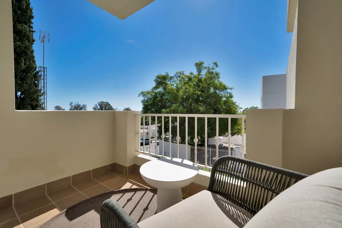 f3757e55-70f2-4e09-9412-d817e3ec8e0d