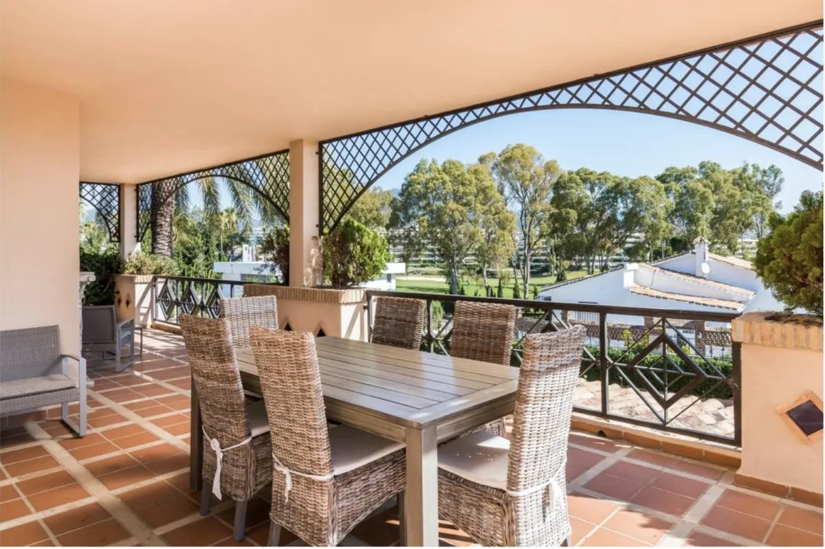 dec19c0f-84e4-46cc-937b-b8f978d7756e