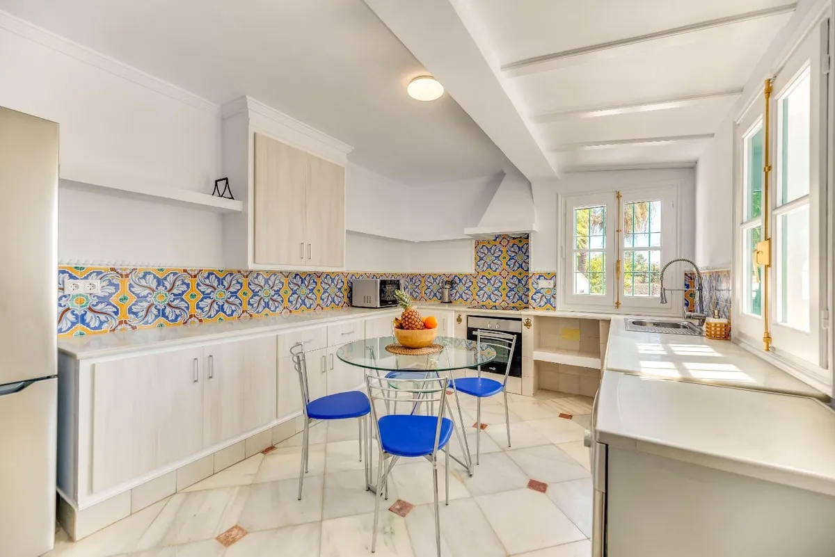 45ee4ce2-c57b-471a-8315-b2ac1956fb7e