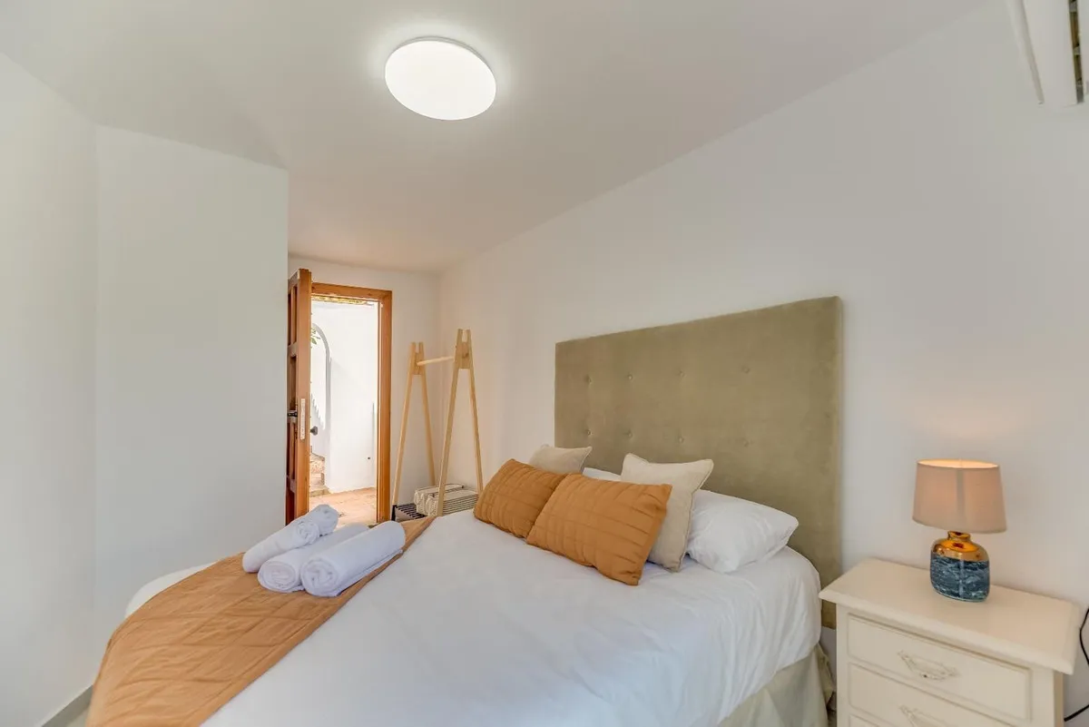 85b4ebe9-5669-4293-899d-71c717898b8d