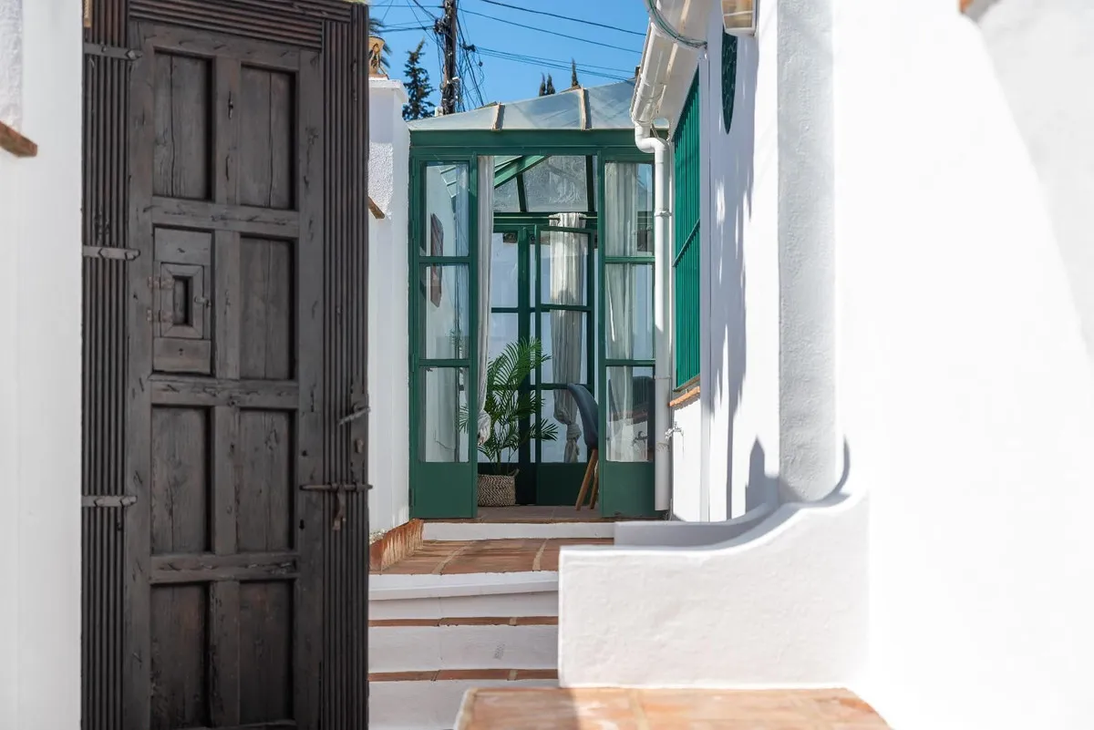 d1149a03-e94d-4849-b530-a3393d22a0e8