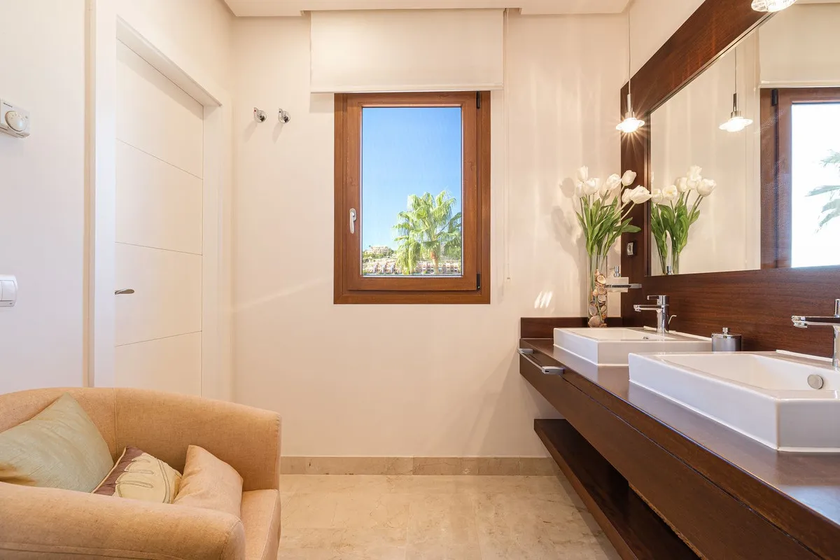 7873dff5-1fa9-4645-940b-9202e3a31411