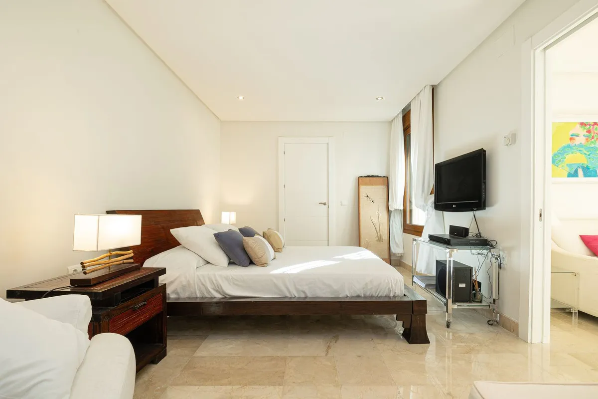 cf917e50-b7d1-408d-a545-b25da23c679f