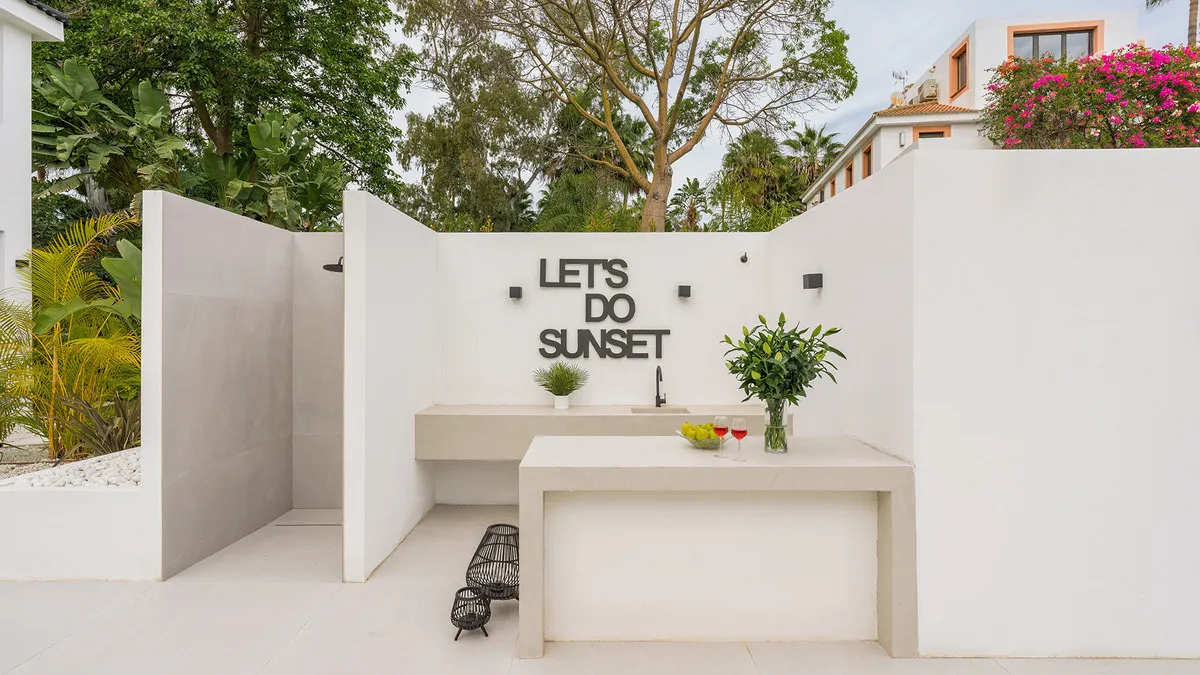 2202c477-cf76-4964-894f-6b0c7168e940