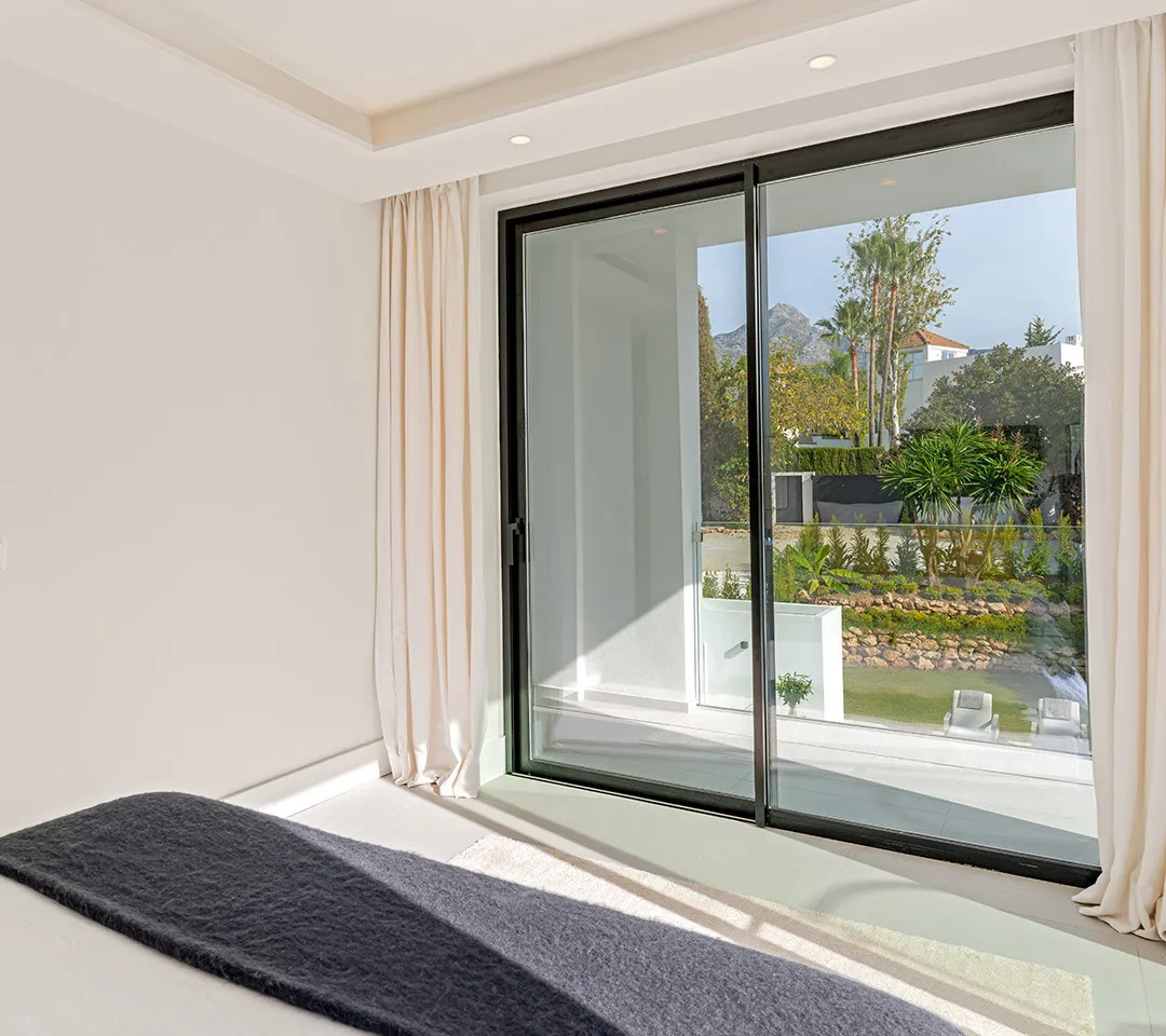 4ea51804-cc28-4bf4-8714-7c3aaf9e8f10