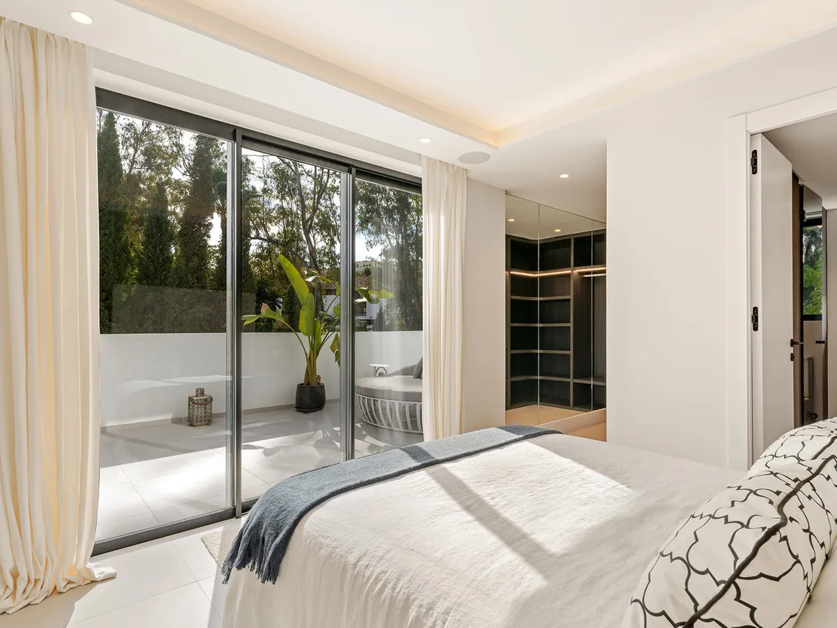 97836bf6-90a1-4ef0-a144-23654394ccd5