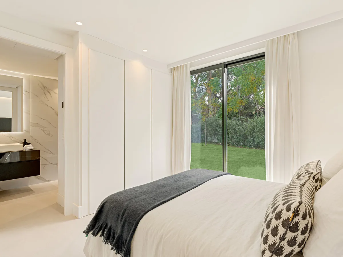 a4c706b7-f1ce-482b-948d-9fb390f55827