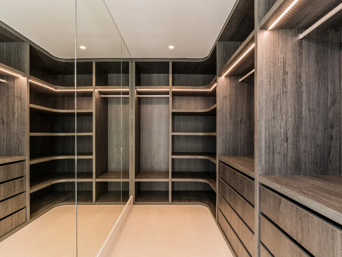 d705a343-8b6d-4417-ba10-557cb815d704