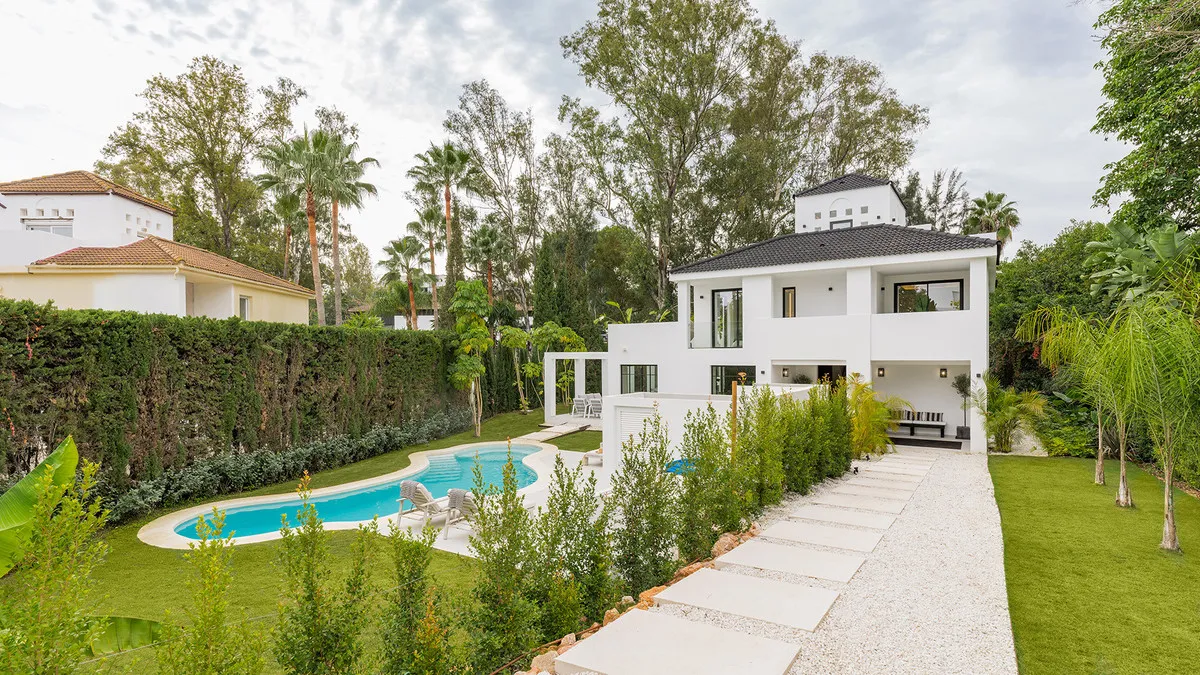 ee88854e-e35e-46e7-adba-a3c54b08f949