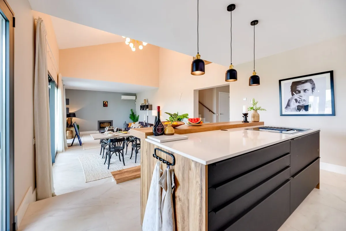 0669aa35-b931-4d86-a18e-41df6e9ca834