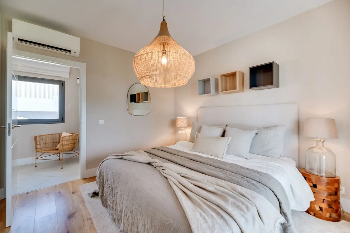 09e0ea98-880f-4891-a1f3-86e31ddf33d0