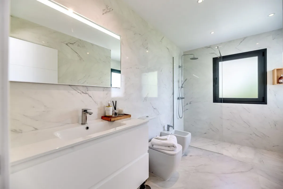 0a76629d-7541-4325-ba9a-3aae2837aa80