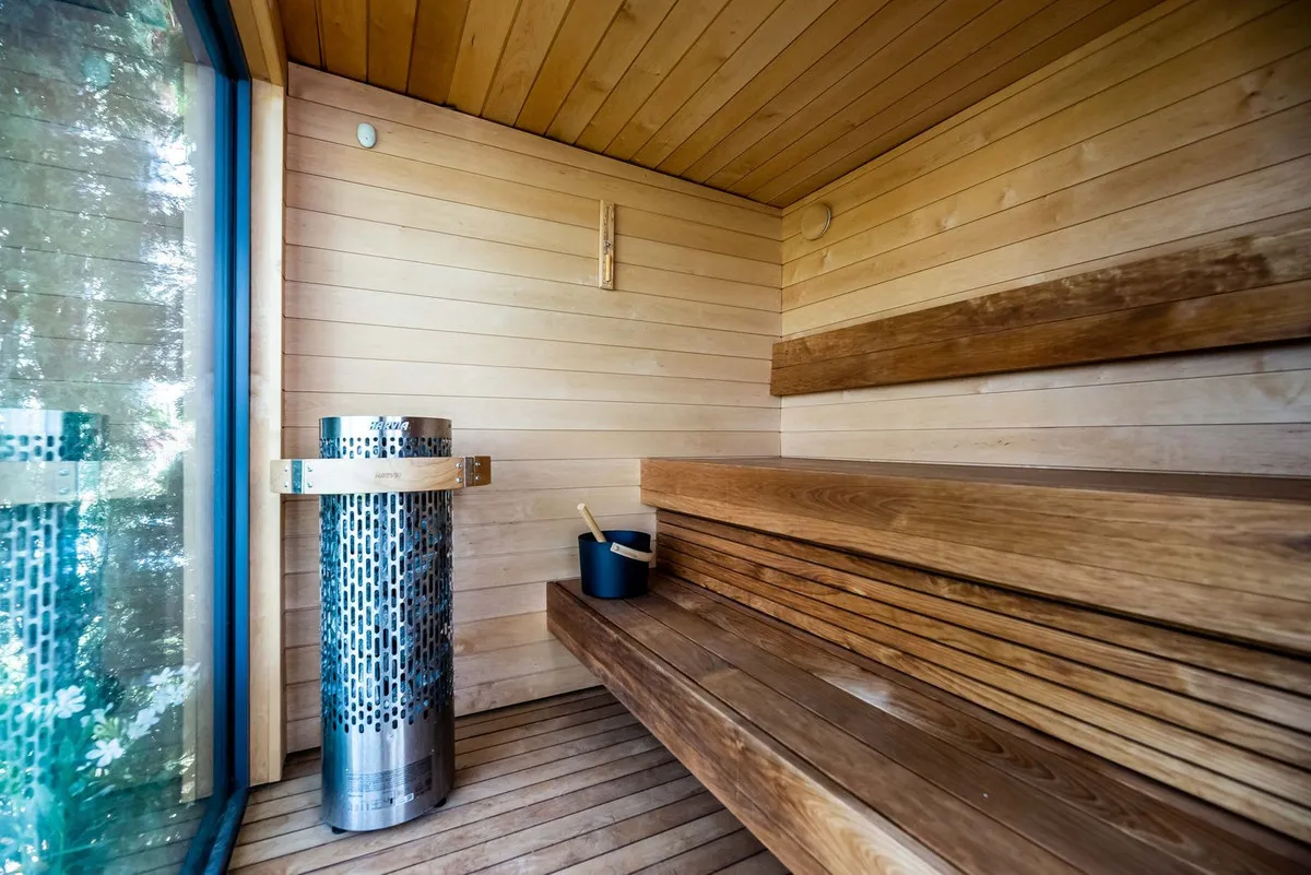 a8653338-47be-4013-80b6-0df5a4a0cf59