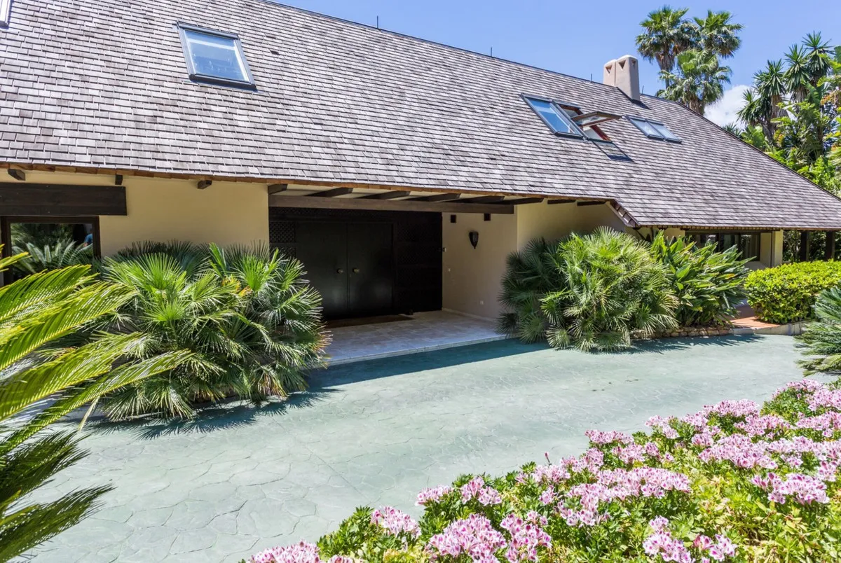 c9063fa6-7501-4416-9a78-b6e83d7ccad1