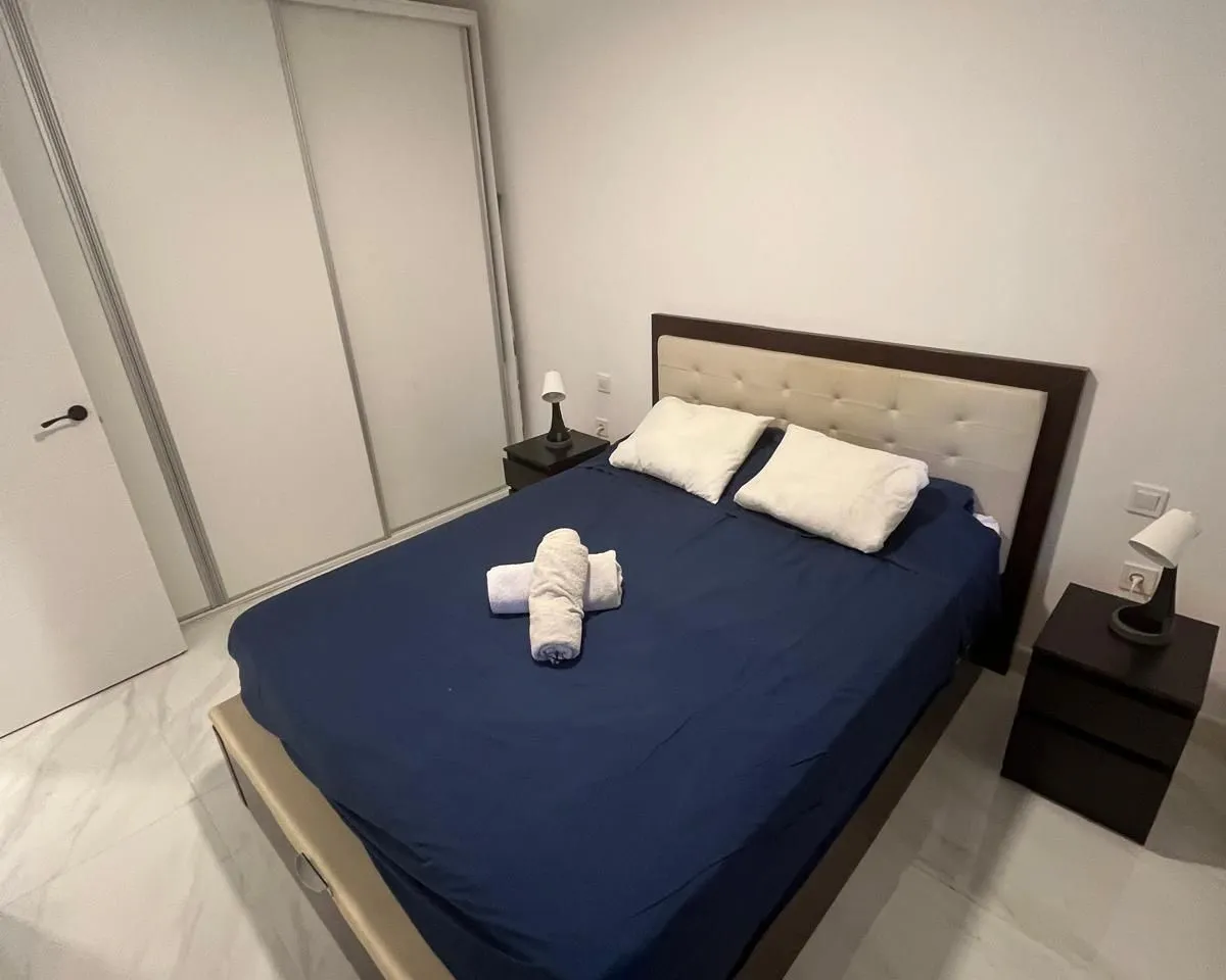 6b340f7f-b080-47dd-af56-04eef88ac748