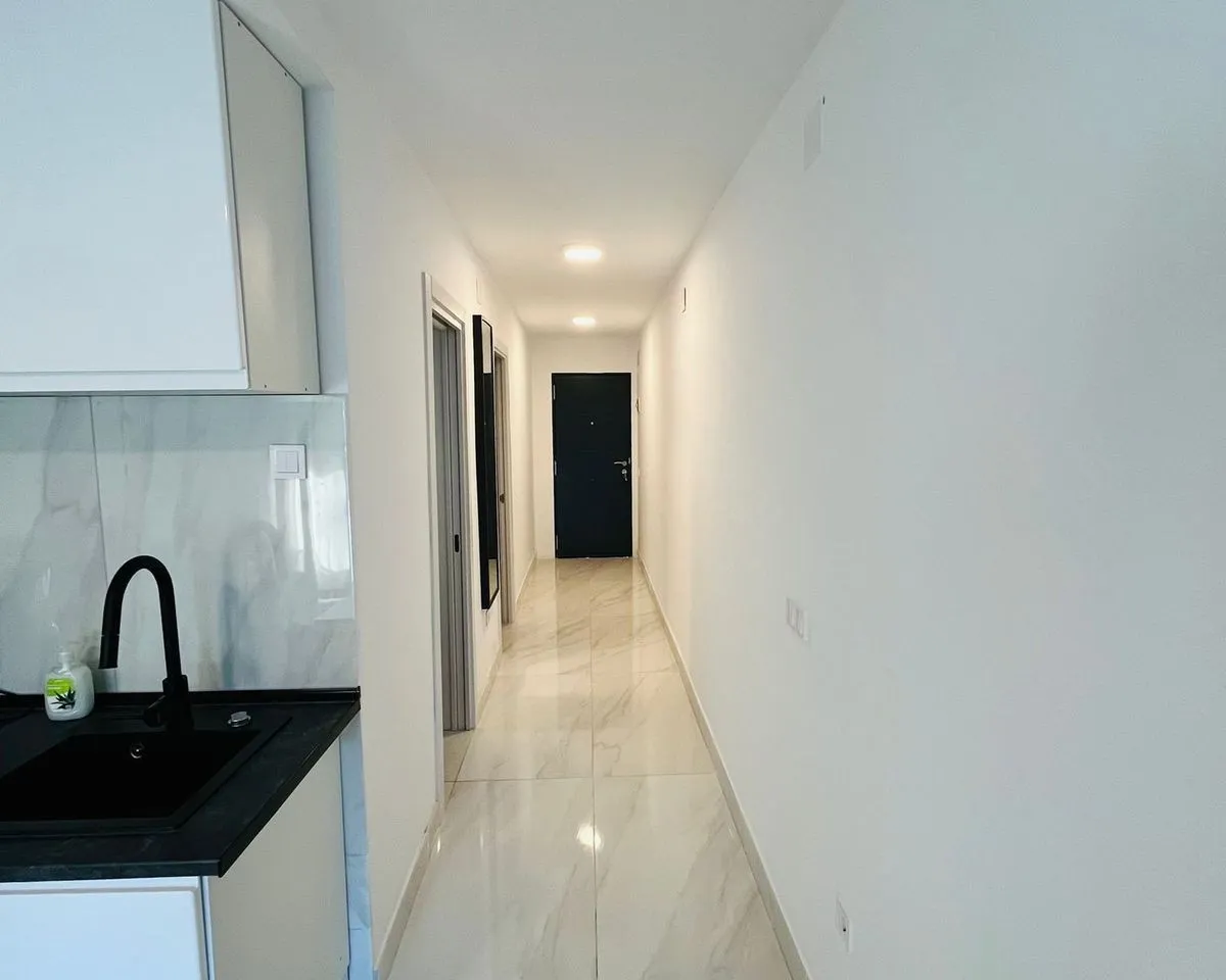 da35db60-2f91-49ec-a2b7-75bd93acb78c