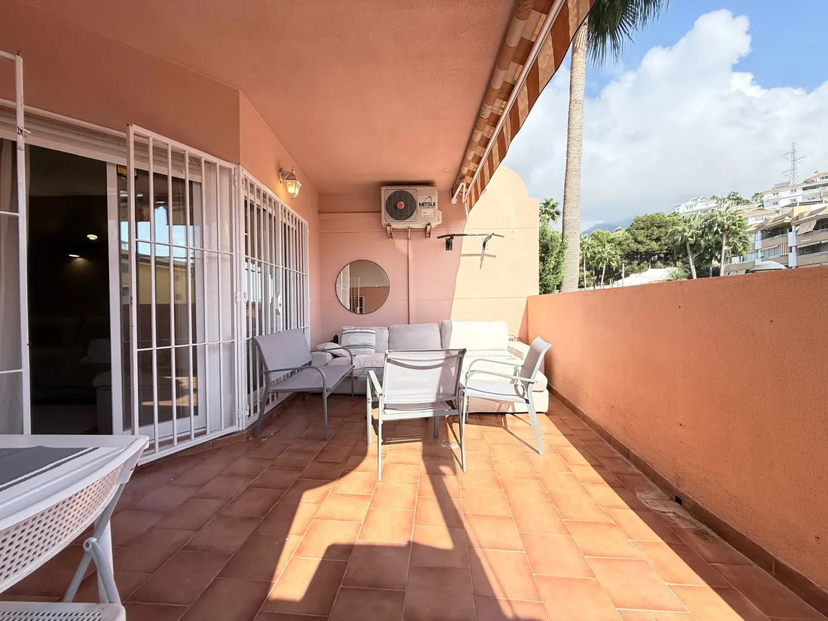 a1639c4c-4ddb-4279-be6b-1ead110211bb