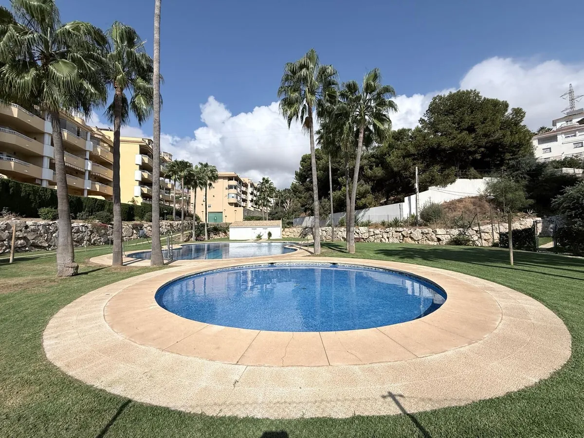 b1227d5b-3411-40fb-99b1-441f88365bd8