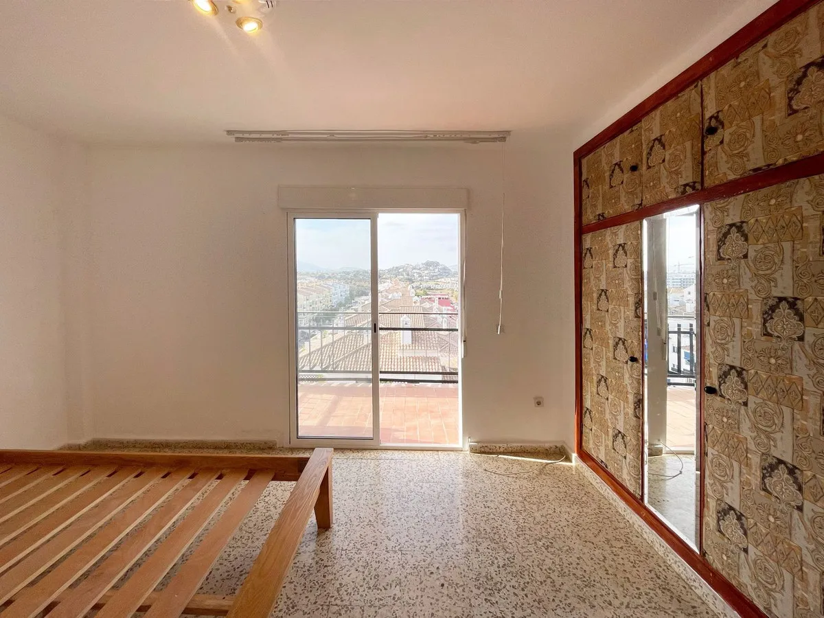 04852408-c195-4558-bb71-1d77fbe420cb