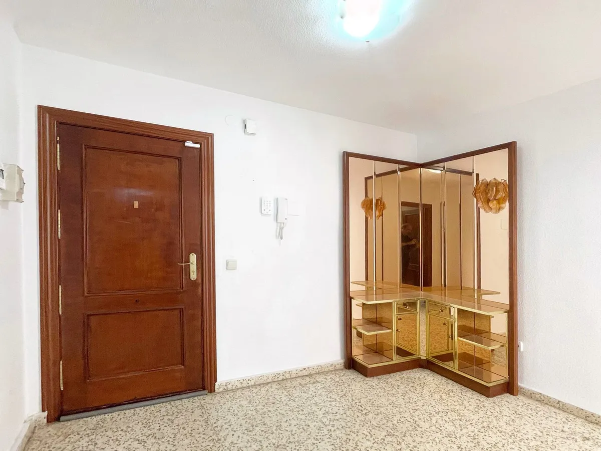 cab9054c-7a9c-498d-aacf-ff37750f75a1