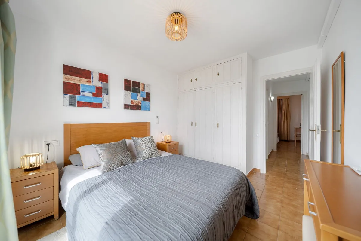 964008cc-213a-41a4-960c-83ca0d2e6f9c