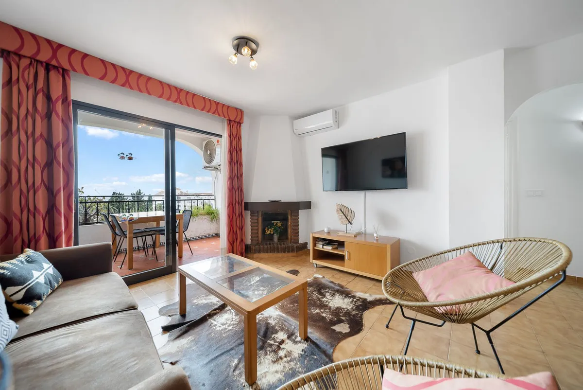 e7078197-e071-45e9-8820-49ec0c9f68a7